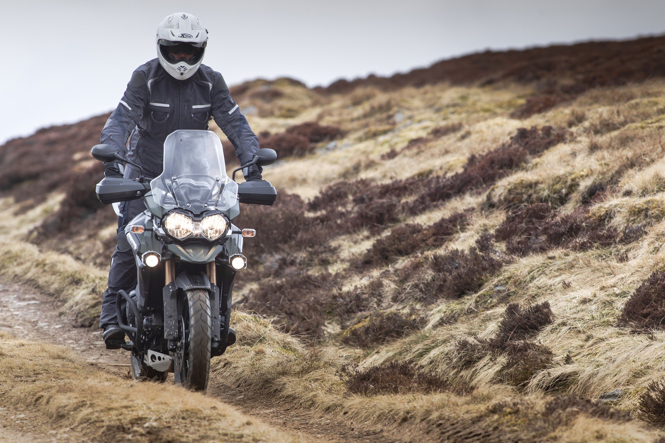 2016 Triumph Tiger Explorer XC in Manchester, New Hampshire - Photo 5