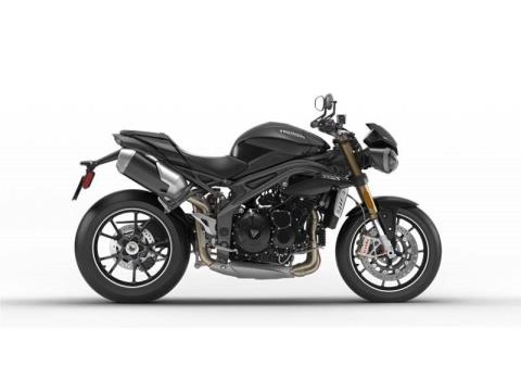 2016 Triumph Speed Triple S ABS — photo 1 of 4