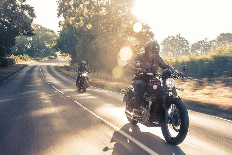 2018 Triumph Bonneville Bobber 5