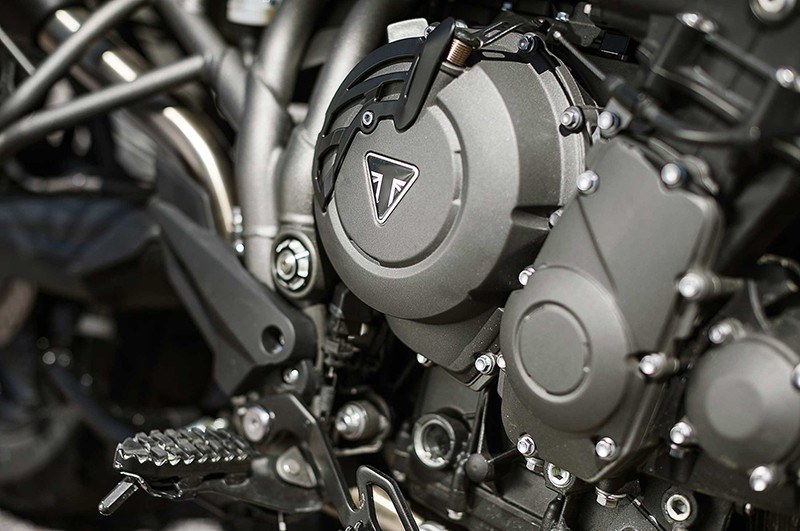 2018 Triumph Tiger 800 XRx in Enfield, Connecticut - Photo 2