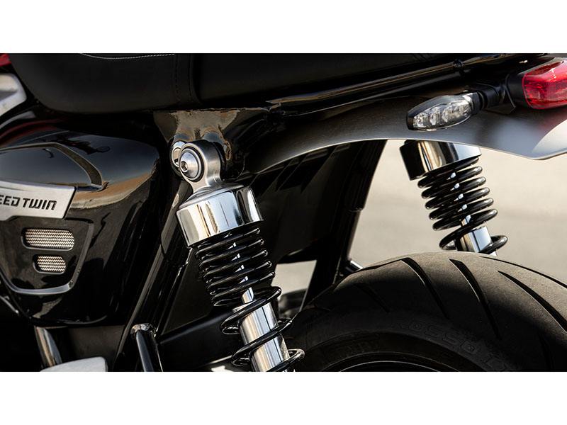 2020 Triumph Speed Twin in Wichita, Kansas - Photo 15