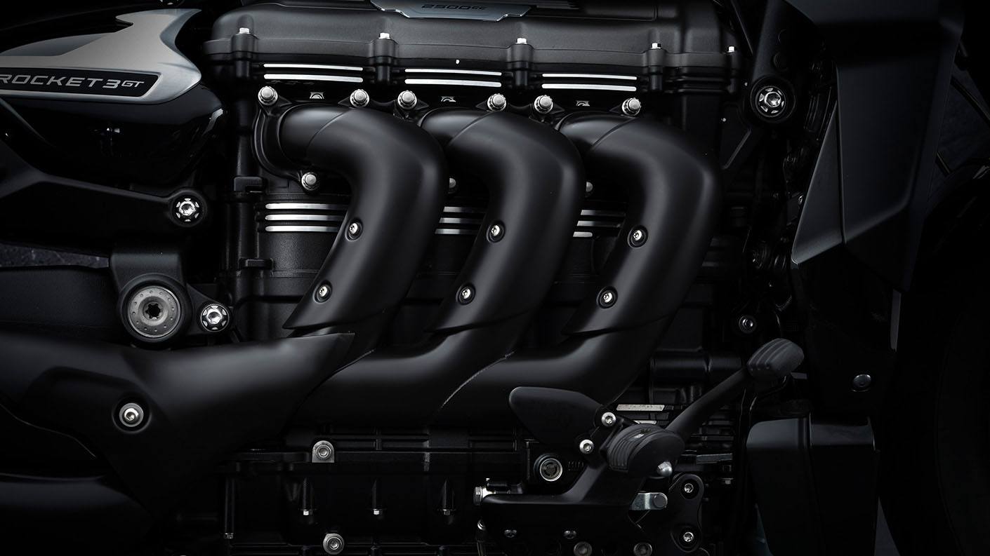 2022 Triumph Rocket 3 GT Triple Black in Rochester, New York - Photo 7