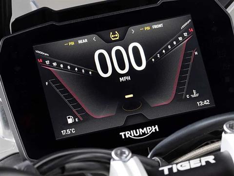 2022 Triumph Tiger 900 GT Low in Foxboro, Massachusetts - Photo 10