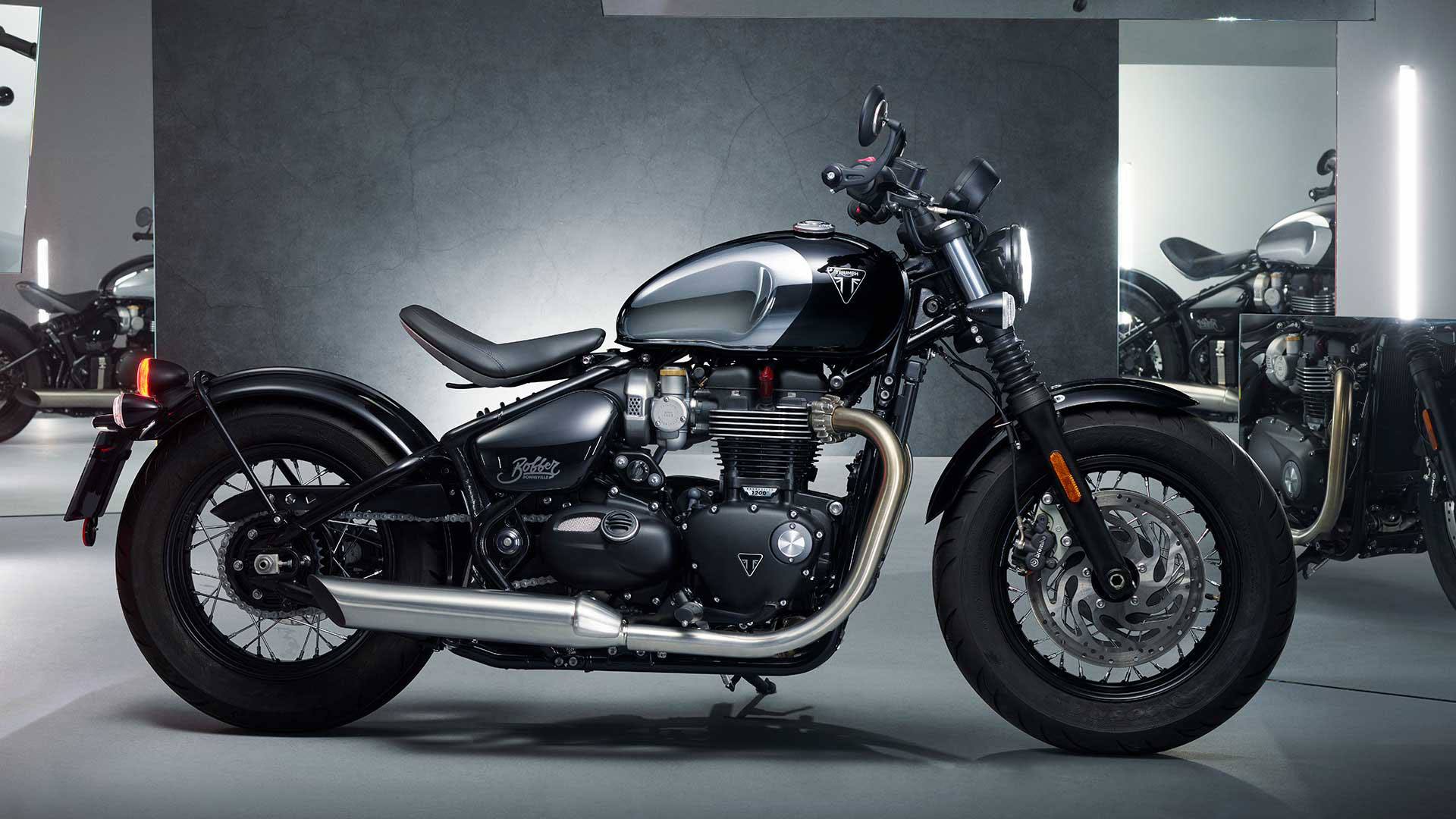 2023 Triumph Bonneville Bobber Chrome Edition in Belle Plaine, Minnesota - Photo 22