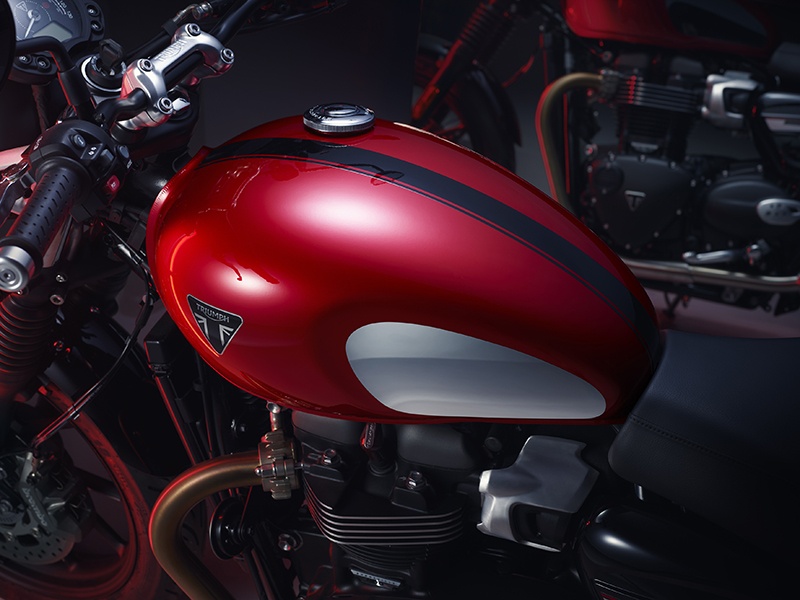 2023 Triumph Speed Twin 900 Chrome Edition in Foxboro, Massachusetts - Photo 42