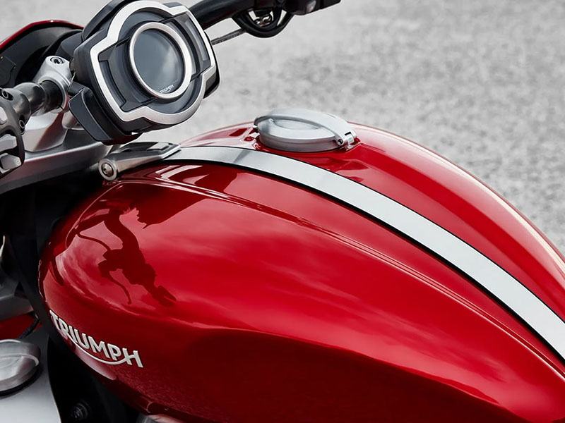 2023 Triumph Rocket 3 R 7