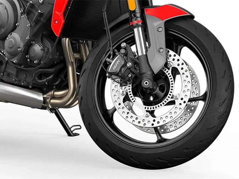 2023 Triumph Trident 660 in Topsham, Maine - Photo 21