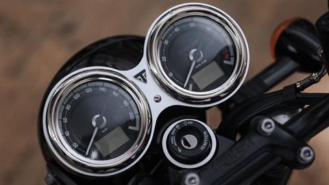 2024 Triumph Bonneville T120 Black DGR Limited Edition in Belle Plaine, Minnesota - Photo 9