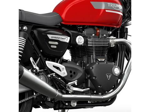 2024 Triumph Speed Twin 1200 in Belle Plaine, Minnesota - Photo 16