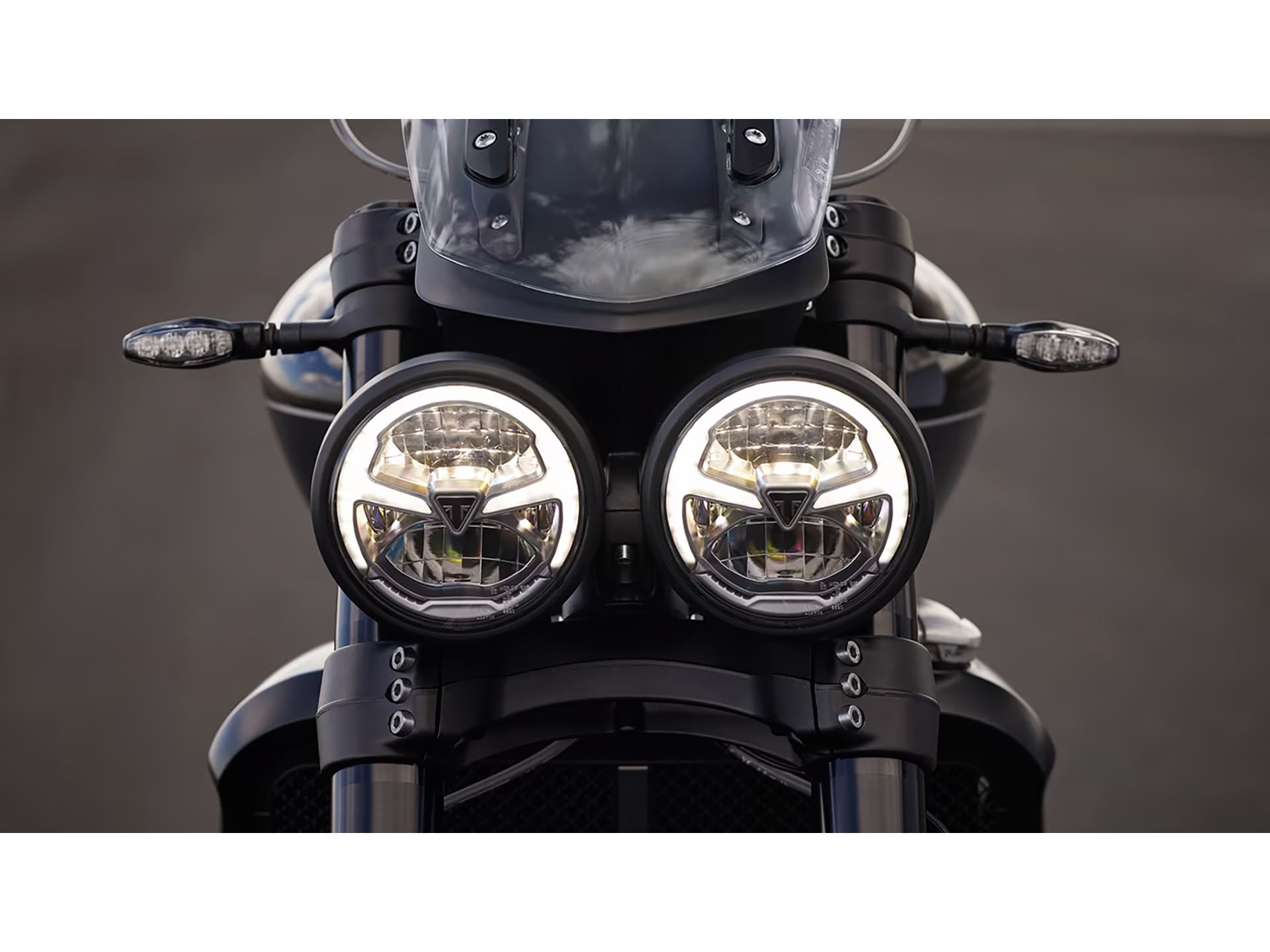 2025 Triumph Rocket 3 Storm GT in Enfield, Connecticut - Photo 12