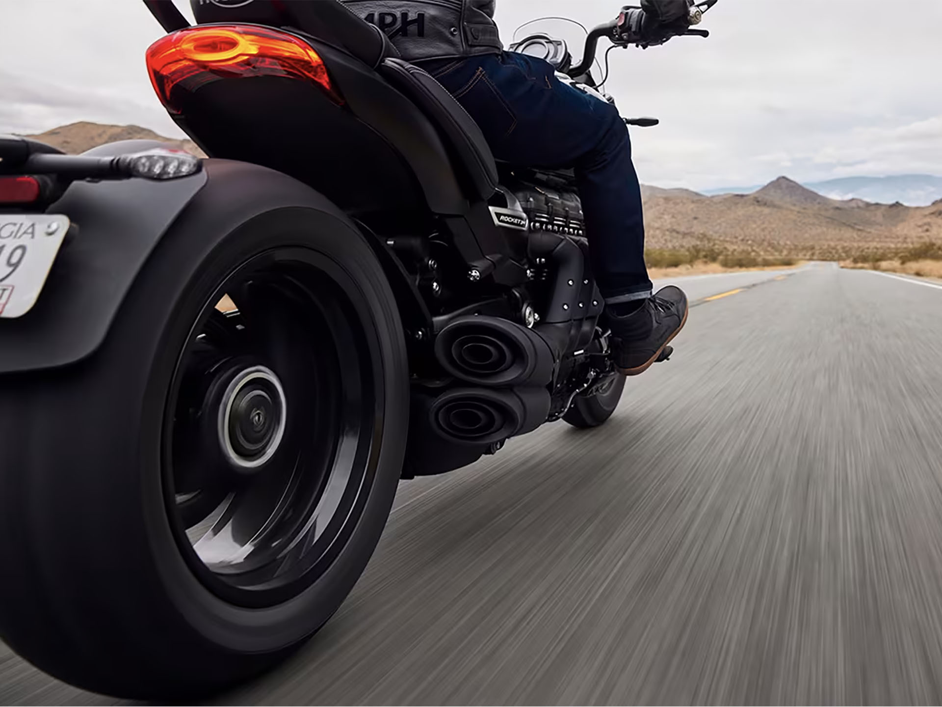 2025 Triumph Rocket 3 Storm GT in Enfield, Connecticut - Photo 13
