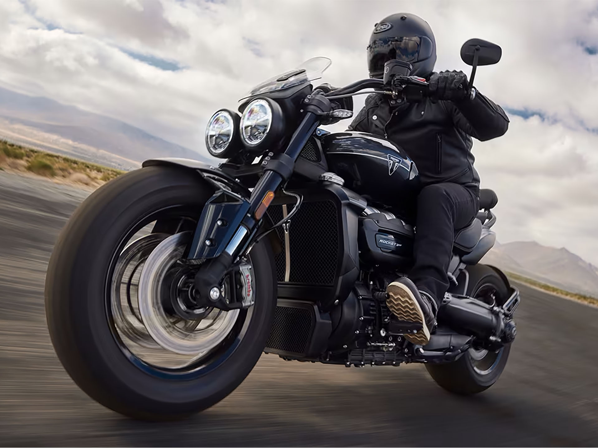 2025 Triumph Rocket 3 Storm GT in Enfield, Connecticut - Photo 16
