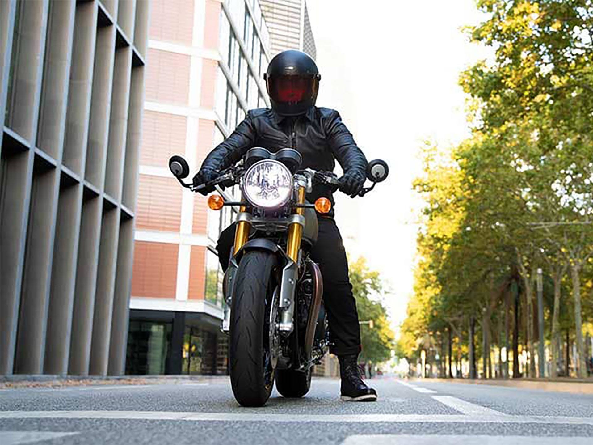 2024 Triumph Thruxton RS in Belle Plaine, Minnesota - Photo 14