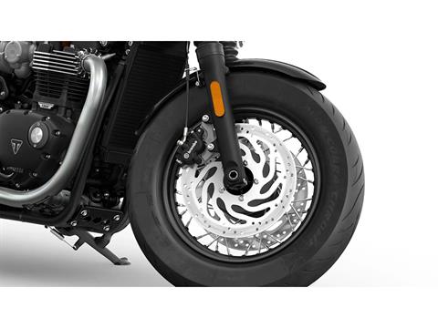 2025 Triumph Bonneville Bobber in Enfield, Connecticut - Photo 9