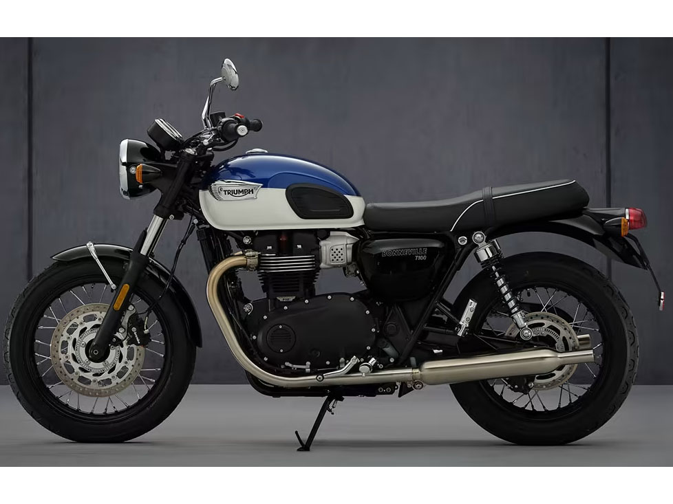 2025 Triumph Bonneville T100 in Foxboro, Massachusetts - Photo 18