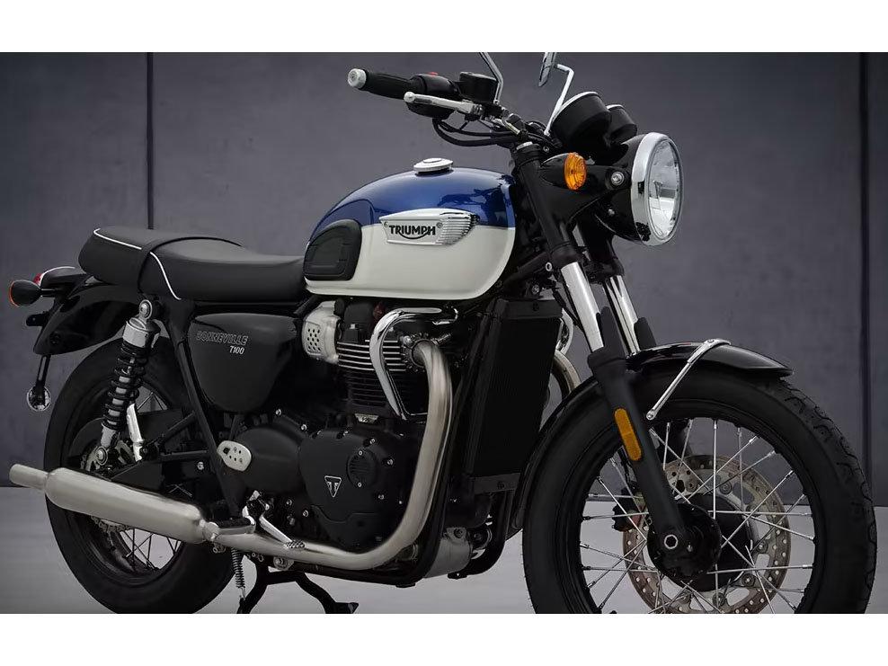 2025 Triumph Bonneville T100 in Foxboro, Massachusetts - Photo 20