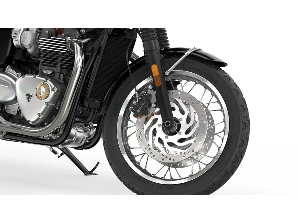2025 Triumph Bonneville T120 in Manchester, New Hampshire - Photo 9