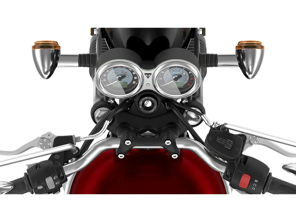 2025 Triumph Bonneville T120 in Manchester, New Hampshire - Photo 11