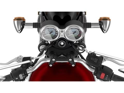 2025 Triumph Bonneville T120 in Enfield, Connecticut - Photo 11