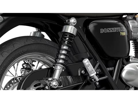2025 Triumph Bonneville T120 in Enfield, Connecticut - Photo 14