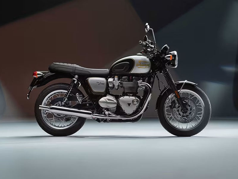 2025 Triumph Bonneville T120 in Enfield, Connecticut - Photo 15