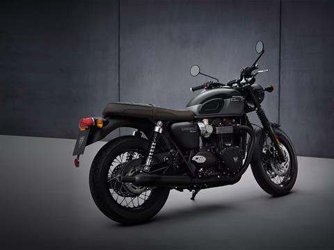 2025 Triumph Bonneville T120 Black in Enfield, Connecticut - Photo 12