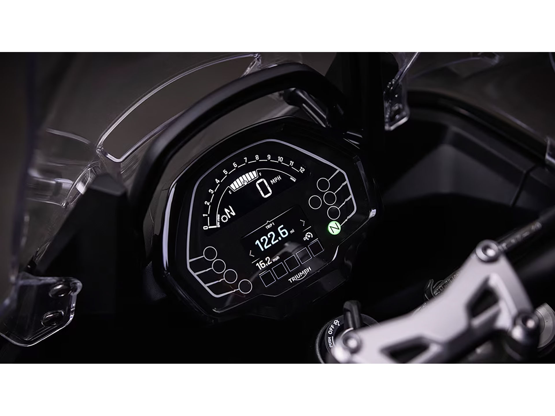2025 Triumph Tiger Sport 800 in Enfield, Connecticut - Photo 9