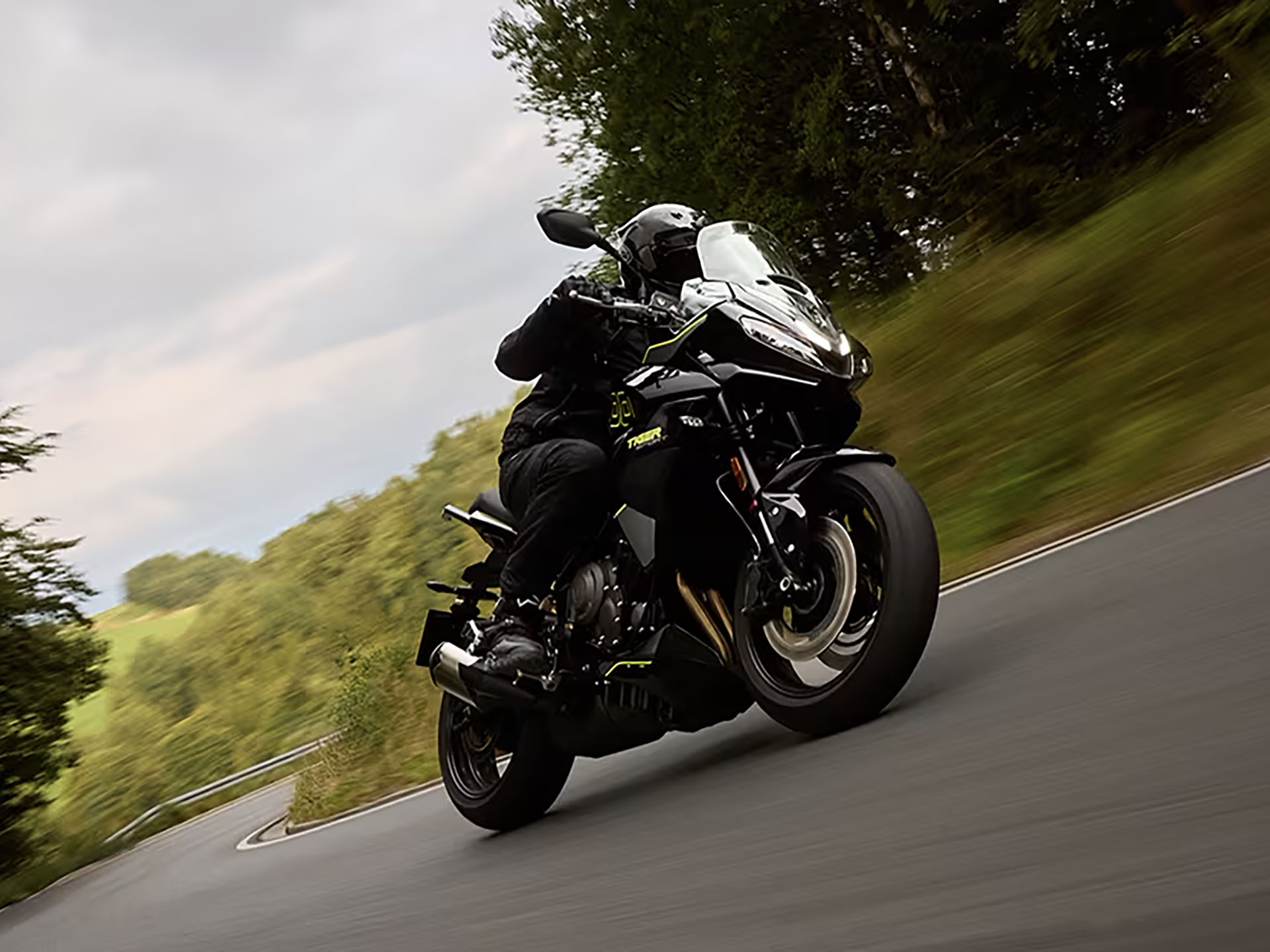 2025 Triumph Tiger Sport 800 in Enfield, Connecticut - Photo 14