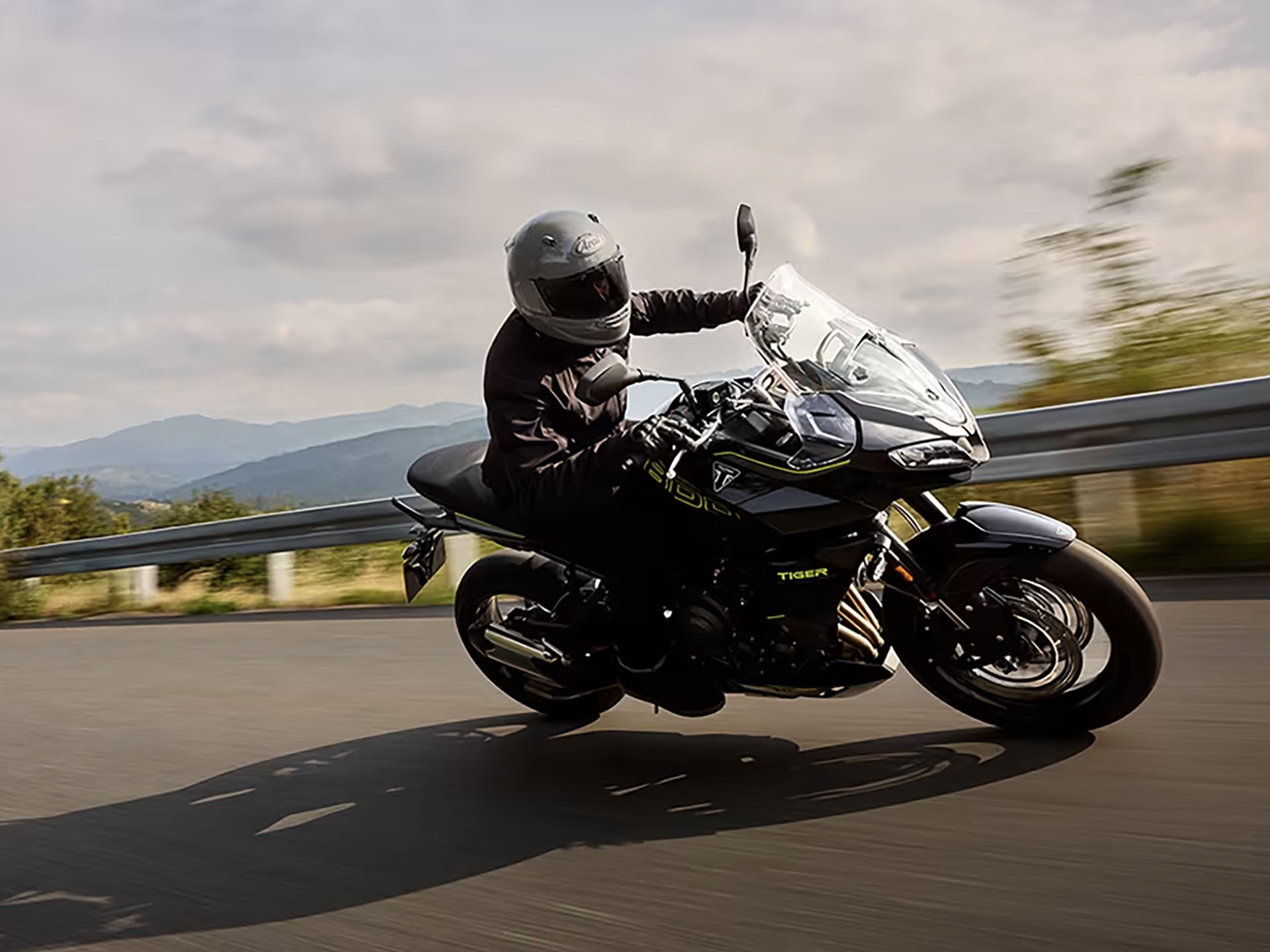 2025 Triumph Tiger Sport 800 in Enfield, Connecticut - Photo 18