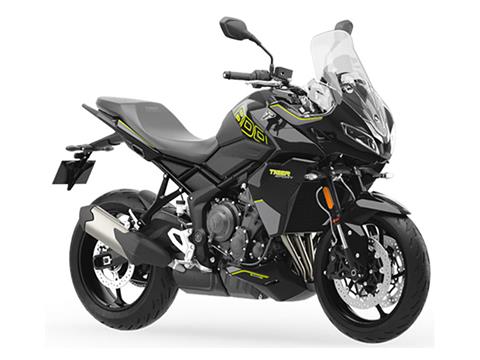 2025 Triumph Tiger Sport 800 in Manchester, New Hampshire - Photo 3