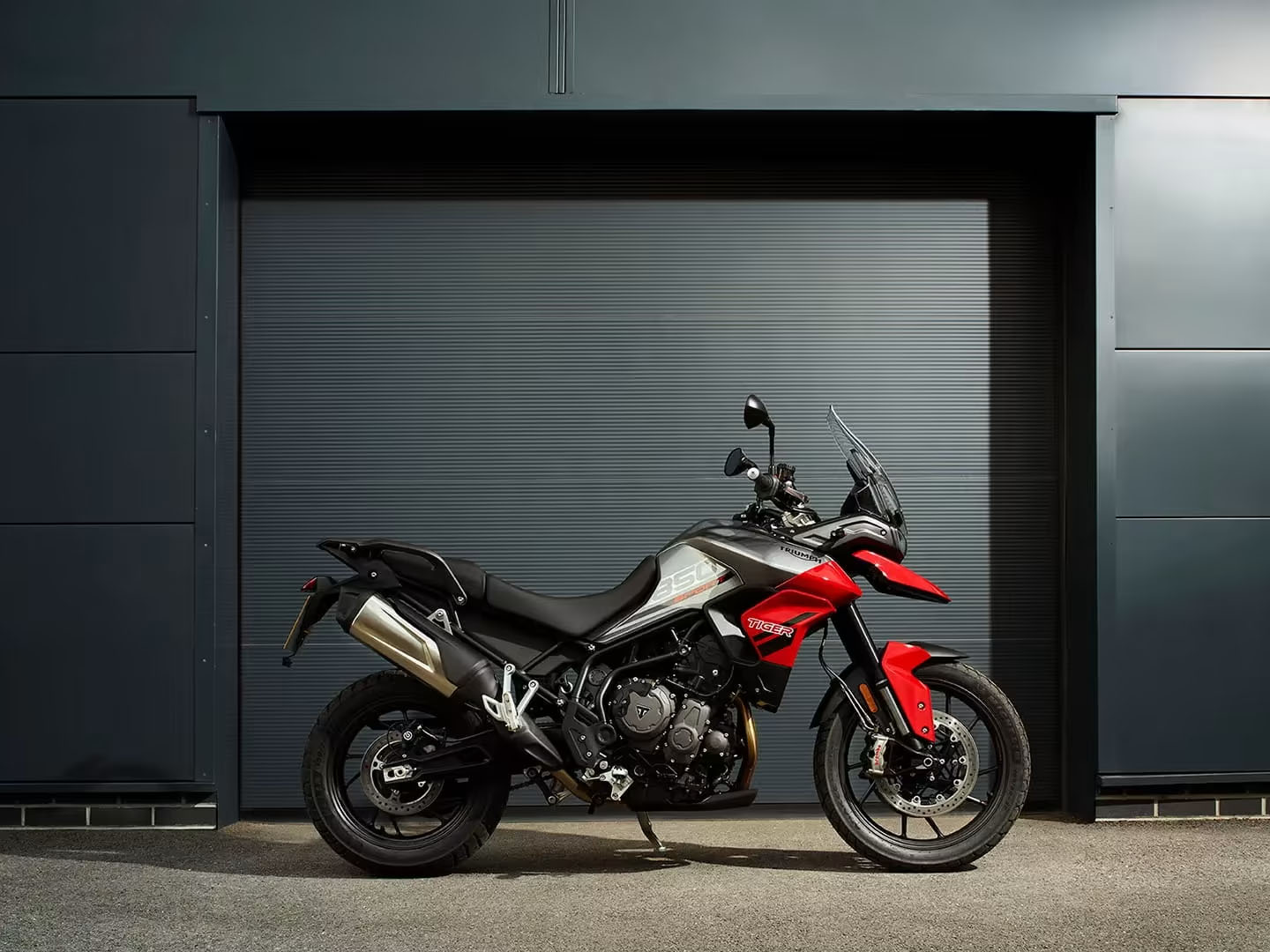 2025 Triumph Tiger 850 Sport in Manchester, New Hampshire - Photo 16