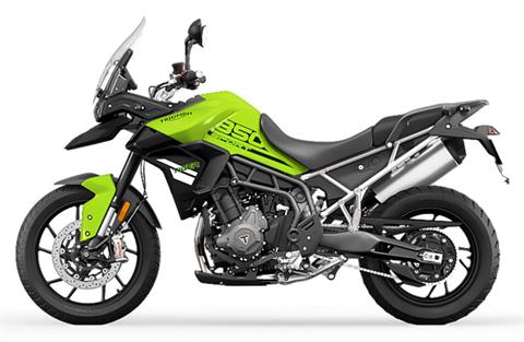 2025 Triumph Tiger 850 Sport in Manchester, New Hampshire - Photo 2