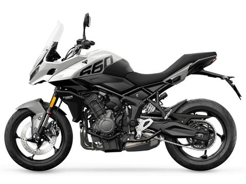 2025 Triumph Tiger Sport 660 in Foxboro, Massachusetts - Photo 2