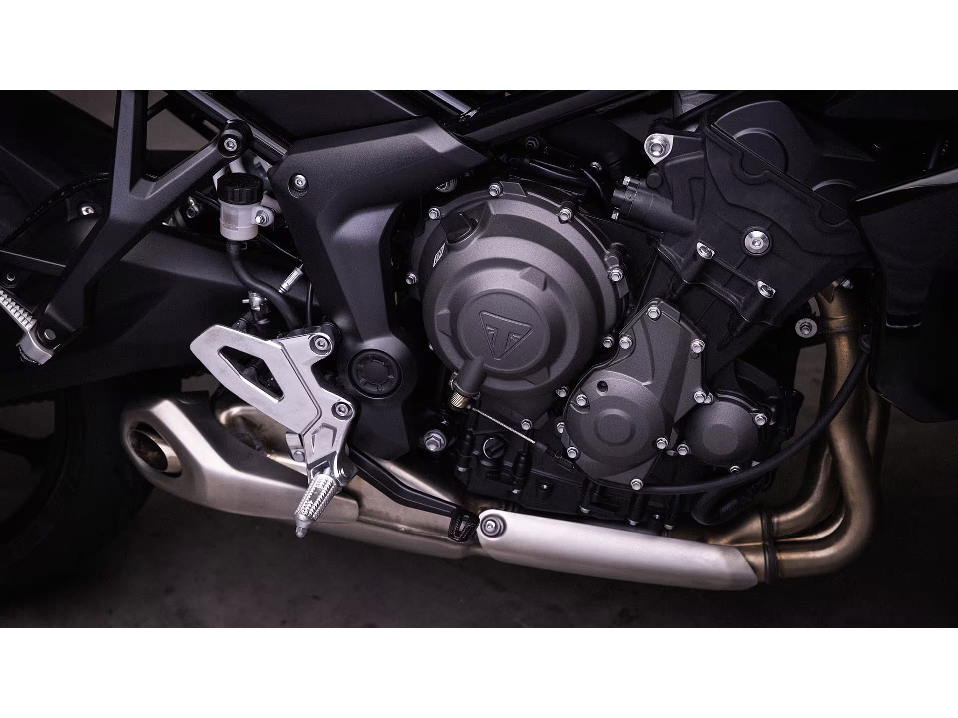 2025 Triumph Tiger Sport 660 in Foxboro, Massachusetts - Photo 10