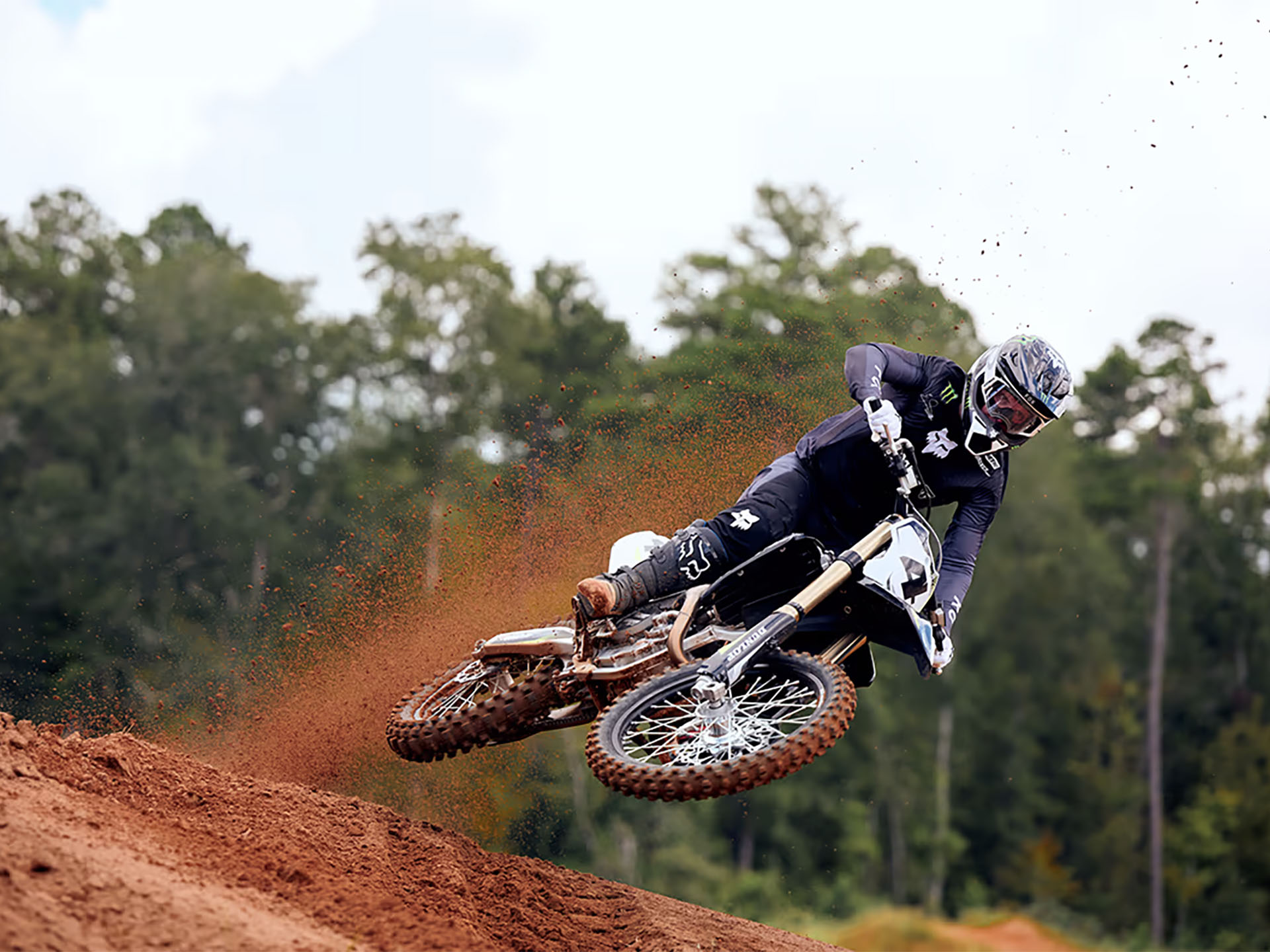 2025 Triumph TF 450-RC Edition in Enfield, Connecticut - Photo 18