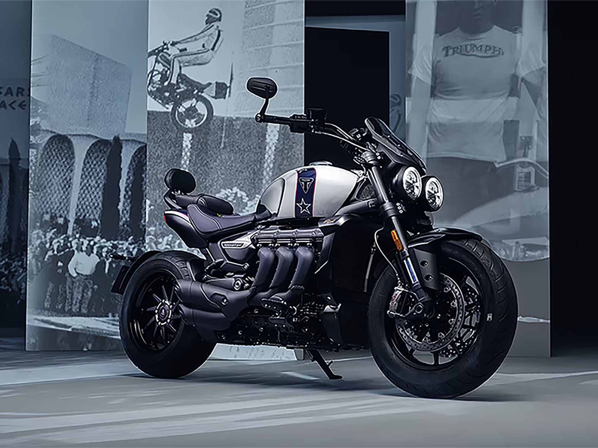 2025 Triumph Rocket 3 Storm GT Evel Knievel Limited Edition in Foxboro, Massachusetts - Photo 2