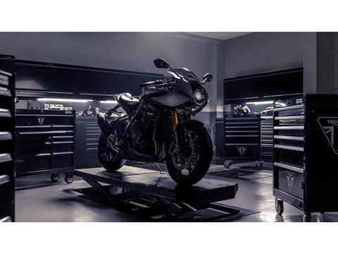 2025 Triumph Speed Triple 1200 RR Breitling Limited Edition in Foxboro, Massachusetts - Photo 9