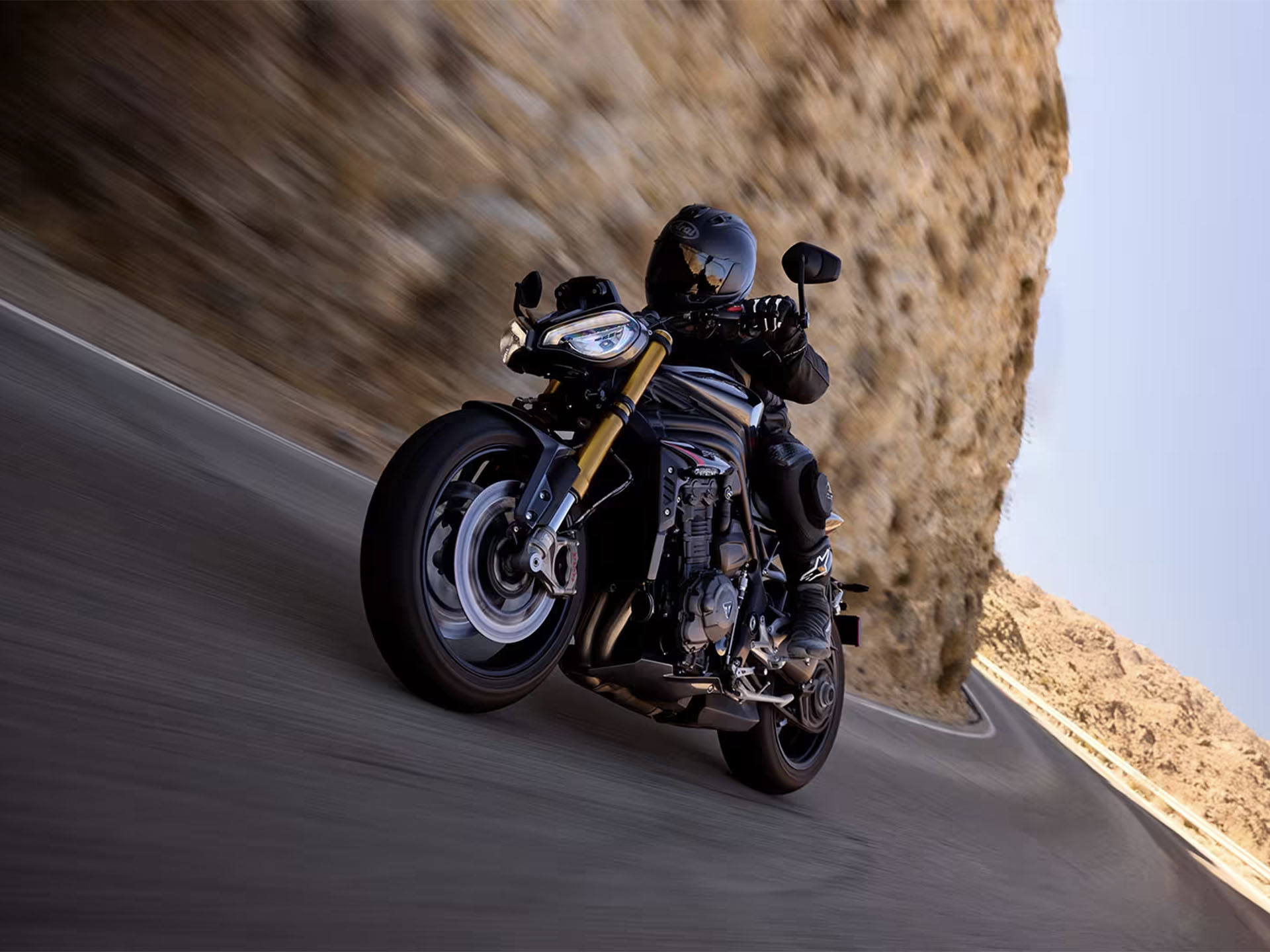 2025 Triumph Speed Triple 1200 RS in Foxboro, Massachusetts - Photo 13
