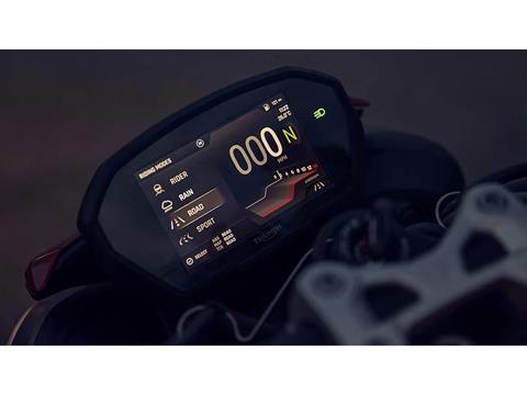 2025 Triumph Street Triple 765 RS in Foxboro, Massachusetts - Photo 48