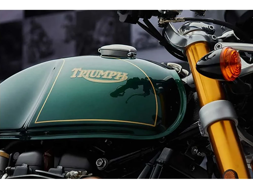 Triumph motorcycles thruxton on sale
