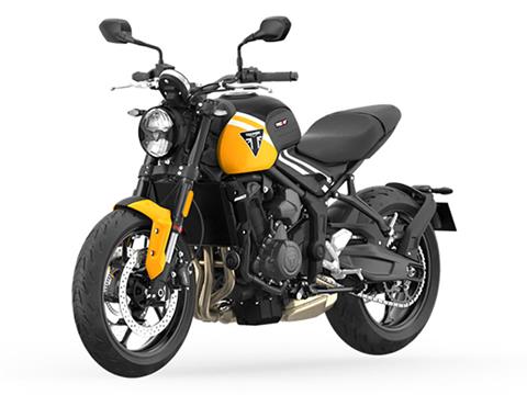 2025 Triumph Trident 660 in Foxboro, Massachusetts - Photo 5