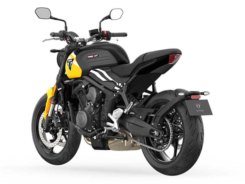 2025 Triumph Trident 660 in Foxboro, Massachusetts - Photo 7