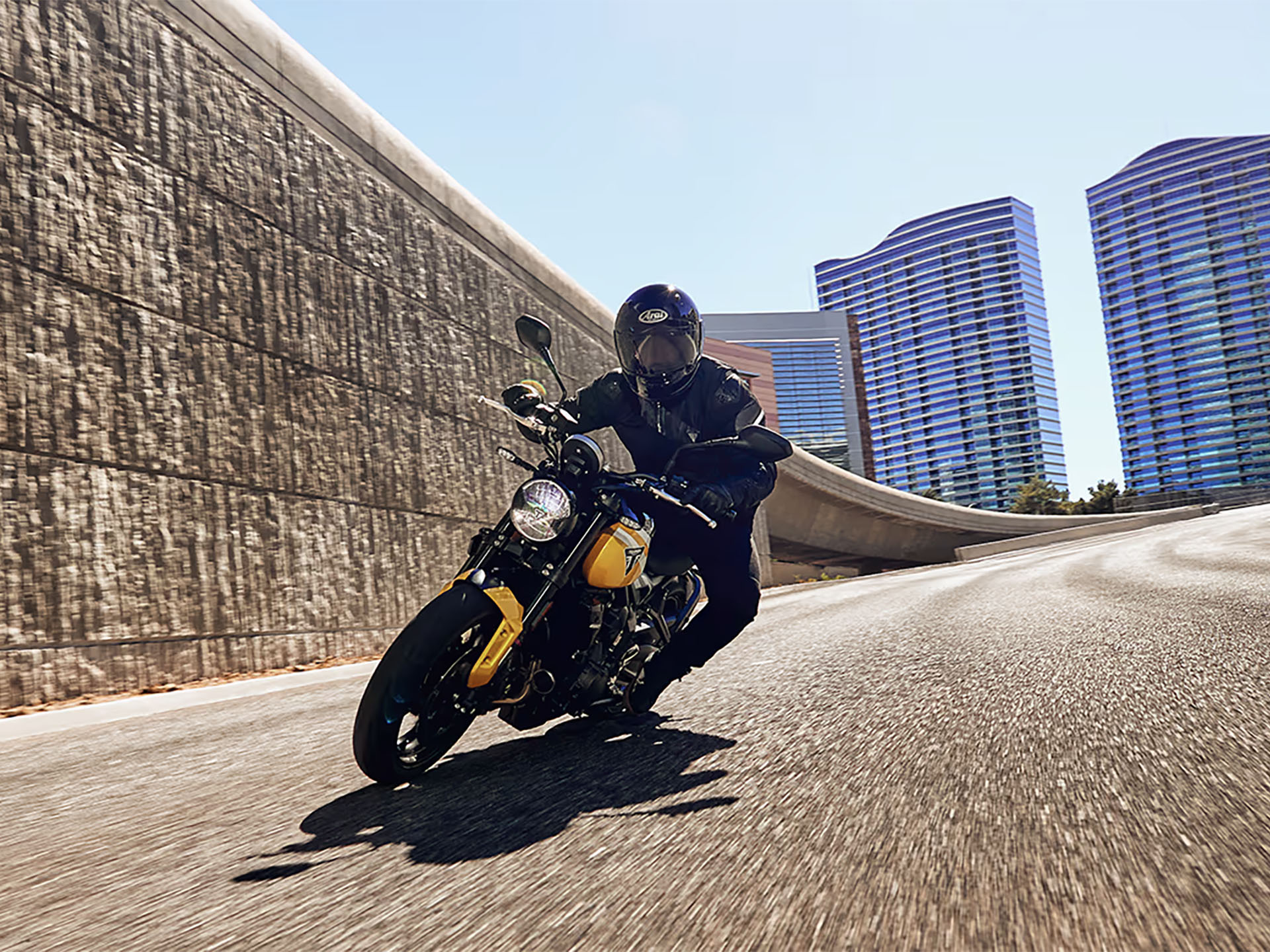 2025 Triumph Trident 660 in Foxboro, Massachusetts - Photo 39
