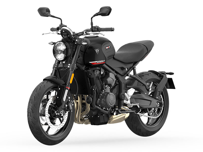 2025 Triumph Trident 660 in Foxboro, Massachusetts - Photo 5