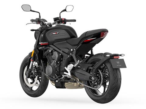 2025 Triumph Trident 660 in Foxboro, Massachusetts - Photo 6