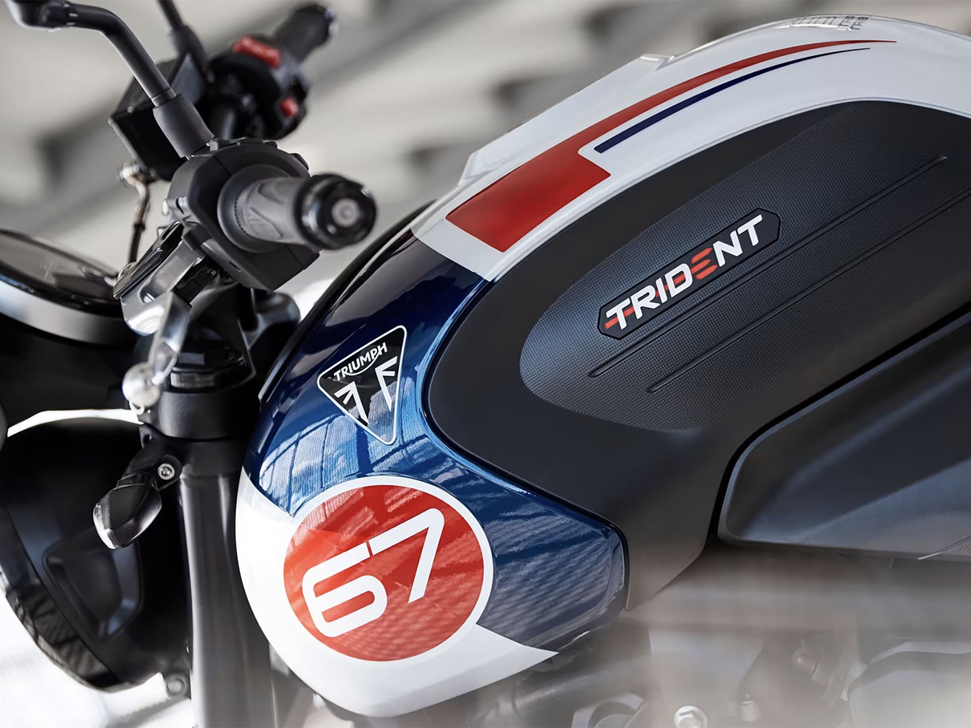 Triumph trident 660 service cost 2025