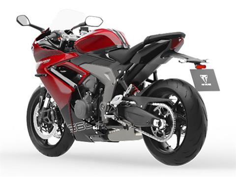 2025 Triumph Daytona 660 in Enfield, Connecticut - Photo 7