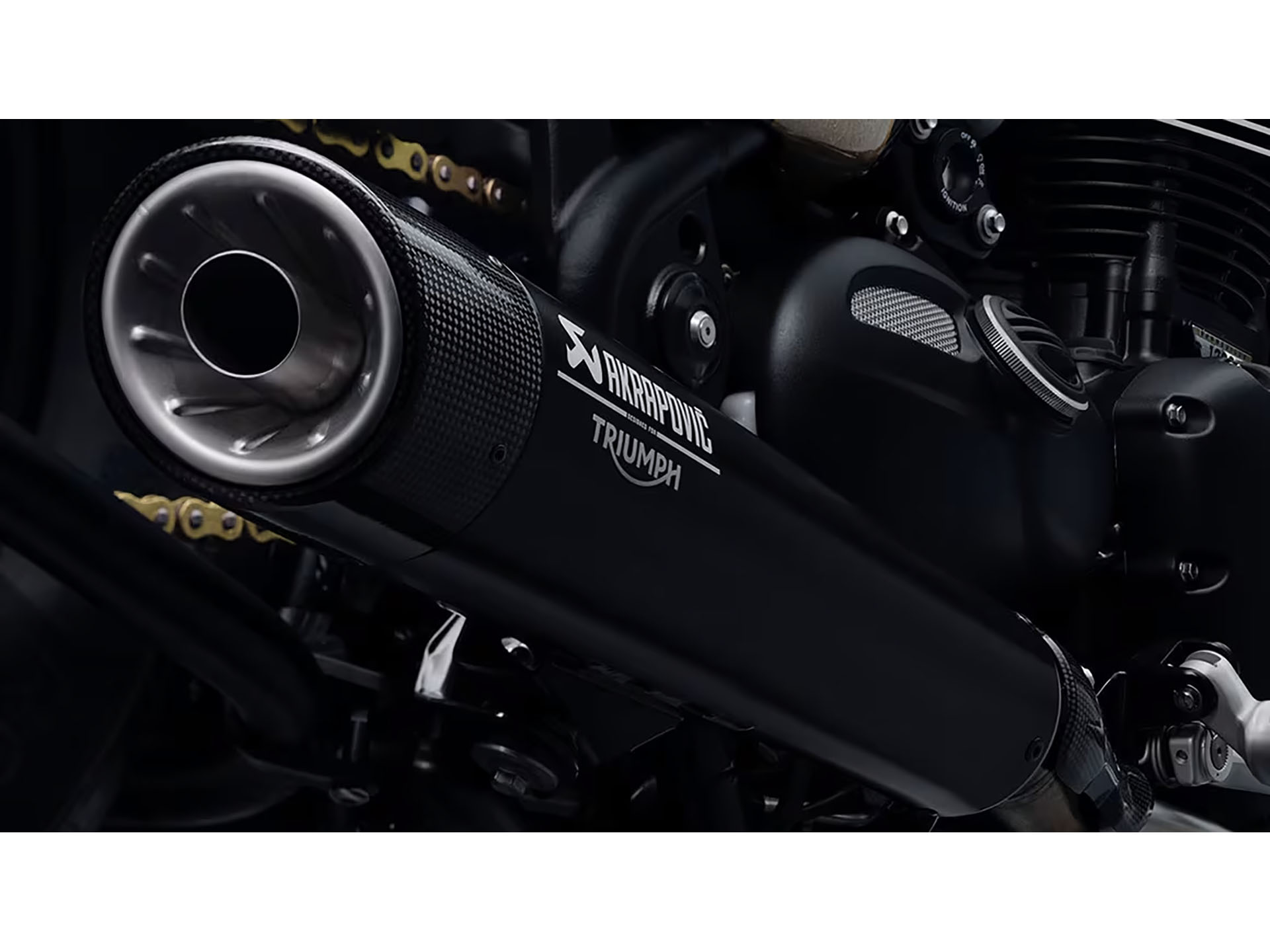 2025 Triumph Bonneville Bobber TFC in Manchester, New Hampshire - Photo 13