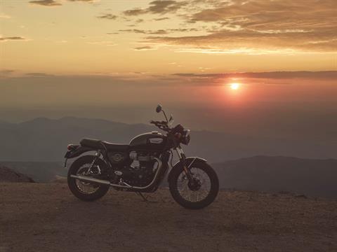 2026 Triumph Bonneville T100 in Belle Plaine, Minnesota - Photo 12