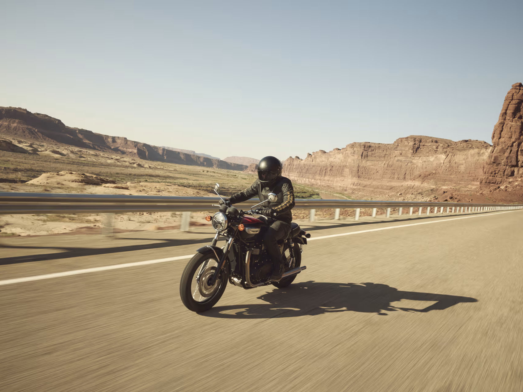 2026 Triumph Bonneville T100 in Belle Plaine, Minnesota - Photo 16